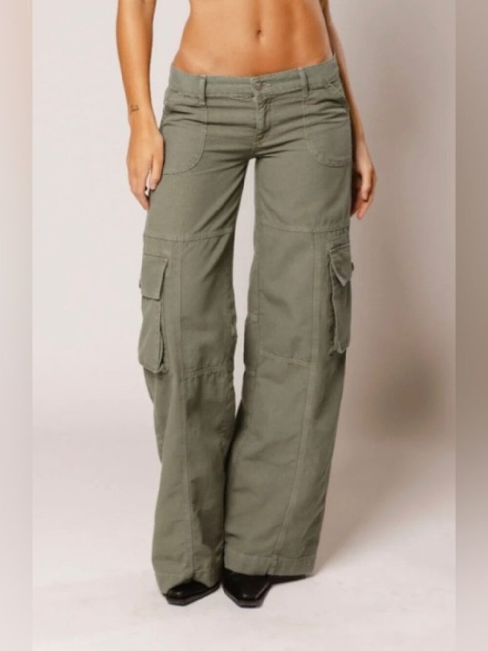 Revice Army Green Cargo pants
